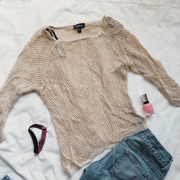 bebe Tops - Bebe gold knit top bebe Tops - Bebe gold knit top